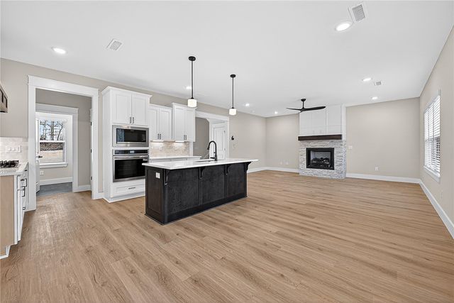 3 Clackmannan Circle, Bella Vista, AR 72715