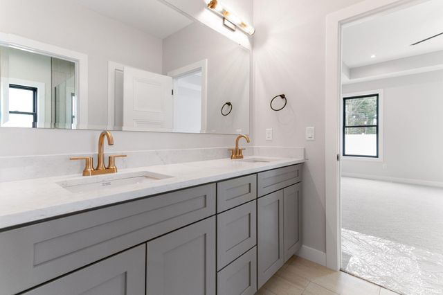 18597 Bracken Fern Court, South Bend, IN 46637