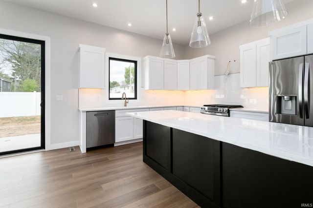 18597 Bracken Fern Court, South Bend, IN 46637