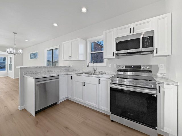 1017 2nd St. NE, Minot, ND 58703