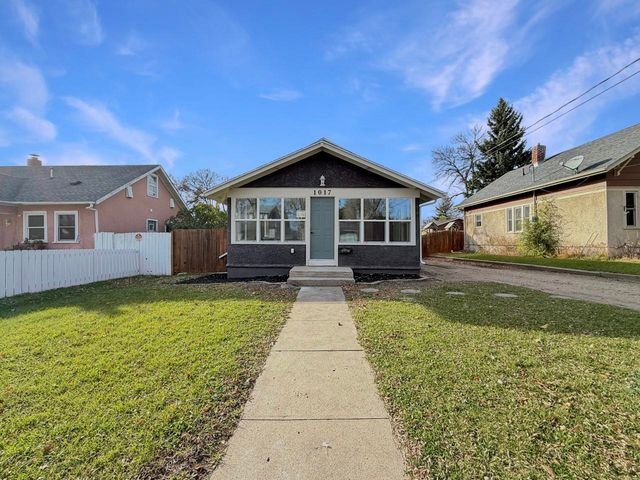 1017 2nd St. NE, Minot, ND 58703