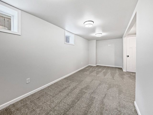 1017 2nd St. NE, Minot, ND 58703