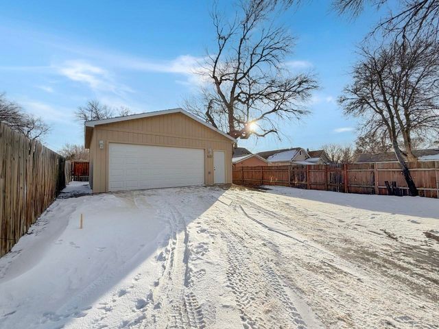 1017 2nd St. NE, Minot, ND 58703