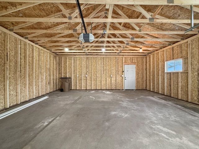 1017 2nd St. NE, Minot, ND 58703