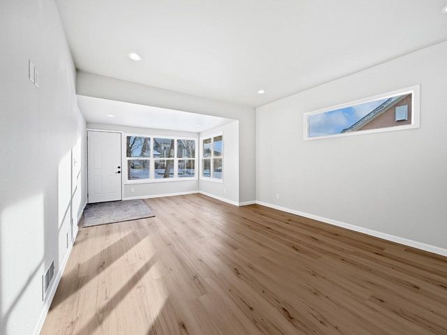 1017 2nd St. NE, Minot, ND 58703