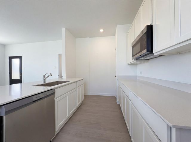 2047 Emerald Lake Trail, Dayton, TX 77535