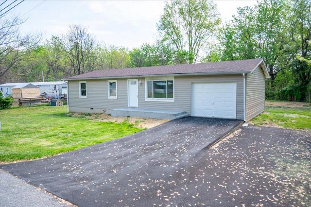322 REYNARD RD, Kearneysville, WV 25430