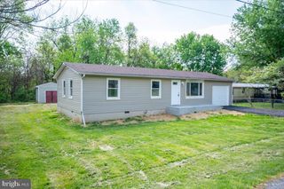 322 REYNARD RD, Kearneysville, WV 25430