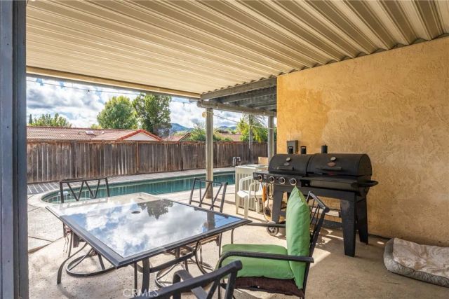 22695 Hunwut Drive, Wildomar, CA 92595