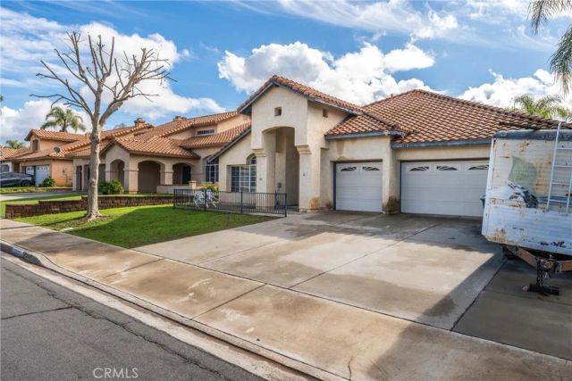 22695 Hunwut Drive, Wildomar, CA 92595