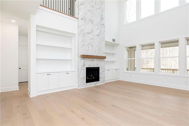 713 Keystone Drive, Woodstock, GA 30188