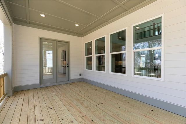 713 Keystone Drive, Woodstock, GA 30188