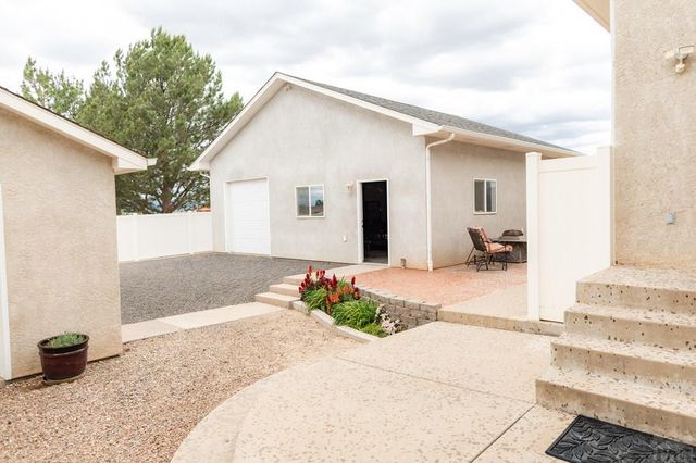 1124 S Hollister Dr, Pueblo West, CO 81007