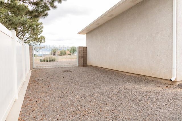 1124 S Hollister Dr, Pueblo West, CO 81007
