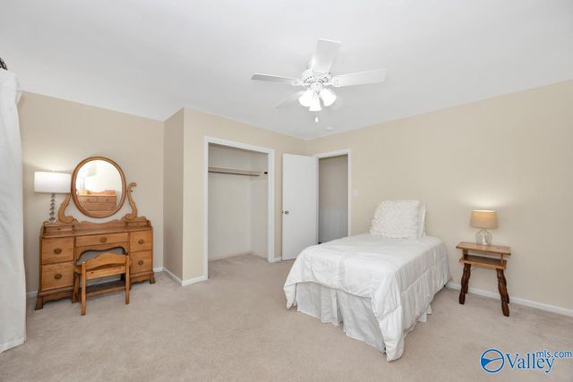 1501 Big Cove Road, Huntsville, AL 35801