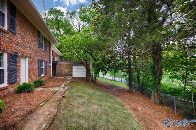 1501 Big Cove Road, Huntsville, AL 35801