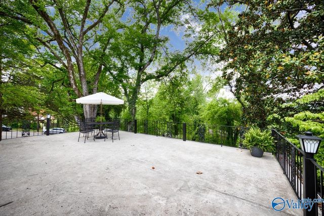 1501 Big Cove Road, Huntsville, AL 35801