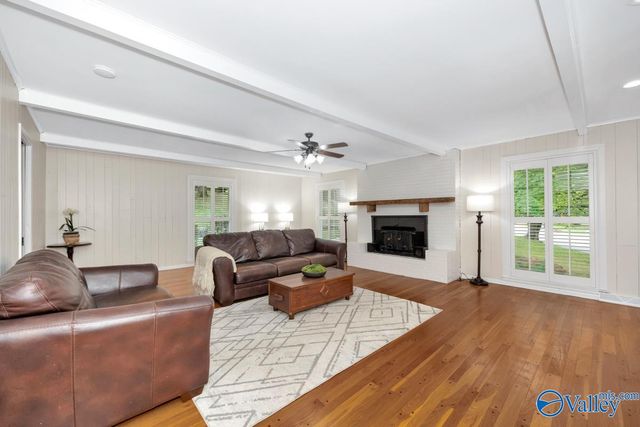 1501 Big Cove Road, Huntsville, AL 35801