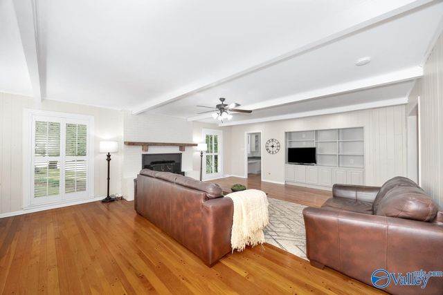 1501 Big Cove Road, Huntsville, AL 35801