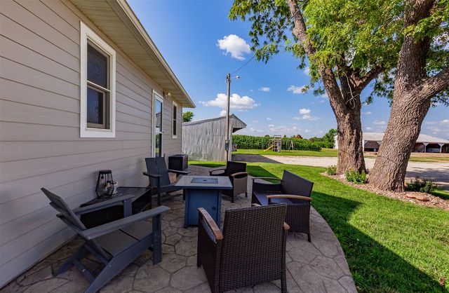 3229 305th Lane, Truro, IA 50257