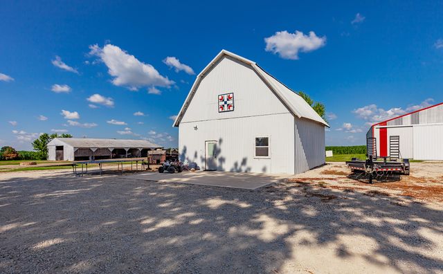 3229 305th Lane, Truro, IA 50257