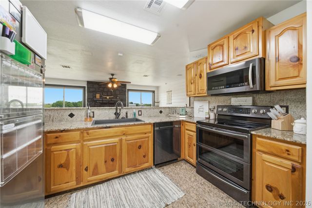 4654 E 181st Street N, Skiatook, OK 74070