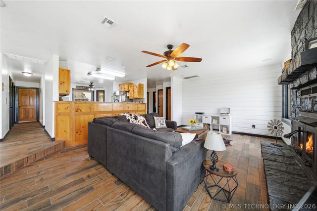 4654 E 181st Street N, Skiatook, OK 74070