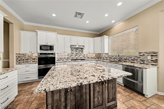 2306 Schaeffer Hills Drive, Henderson, NV 89052