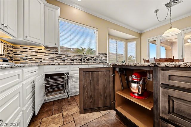 2306 Schaeffer Hills Drive, Henderson, NV 89052