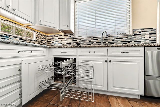 2306 Schaeffer Hills Drive, Henderson, NV 89052