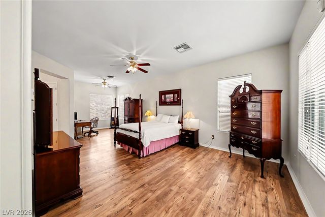 2306 Schaeffer Hills Drive, Henderson, NV 89052