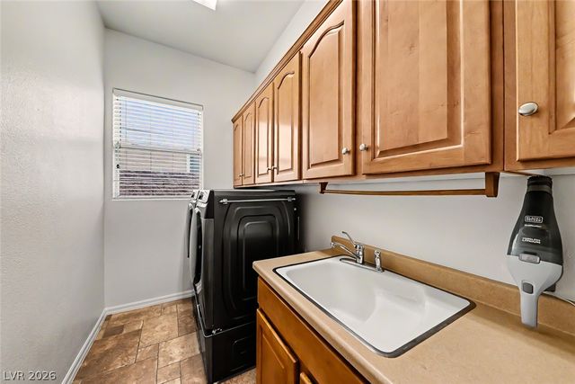2306 Schaeffer Hills Drive, Henderson, NV 89052