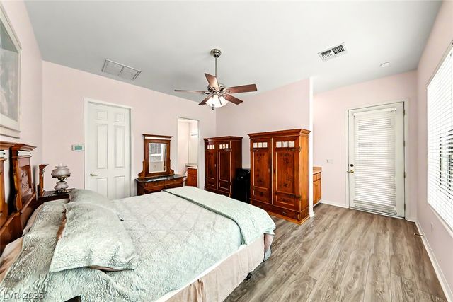2306 Schaeffer Hills Drive, Henderson, NV 89052