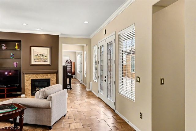 2306 Schaeffer Hills Drive, Henderson, NV 89052