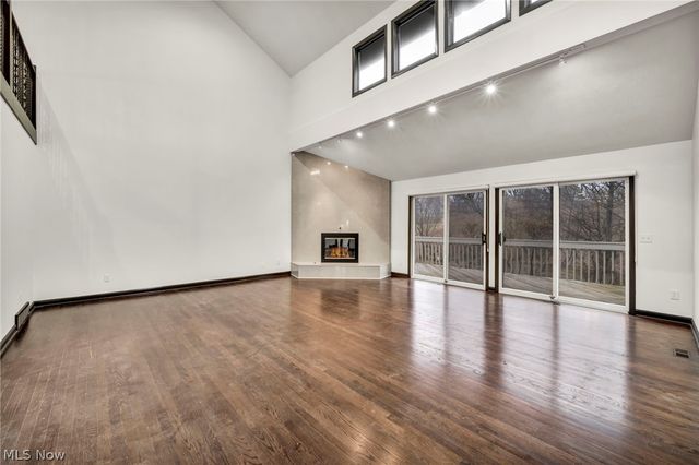 2 Salem Court, Beachwood, OH 44122