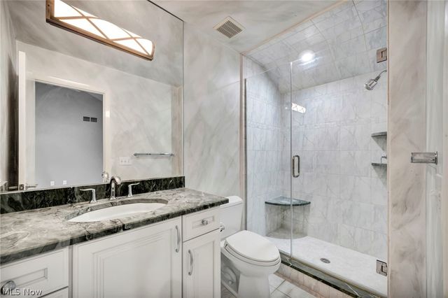 2 Salem Court, Beachwood, OH 44122