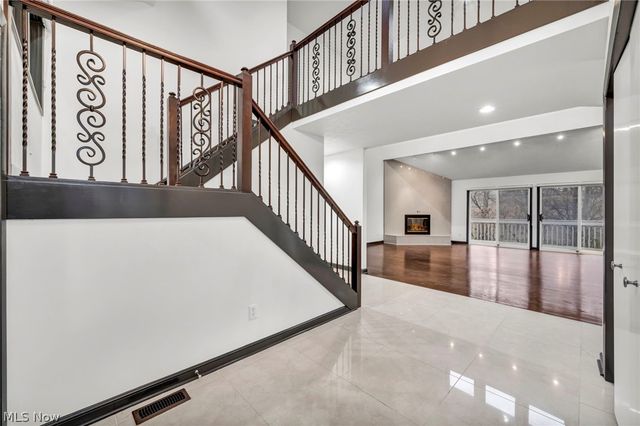 2 Salem Court, Beachwood, OH 44122