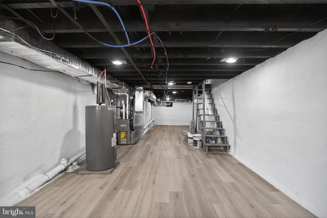 2014 MOORE ST, Philadelphia, PA 19145