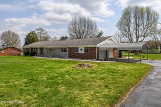 126 October Lane, Maryville, TN 37804