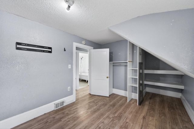 1311 Pacific Street, Saint Paul, MN 55106