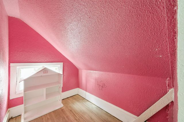 1311 Pacific Street, Saint Paul, MN 55106