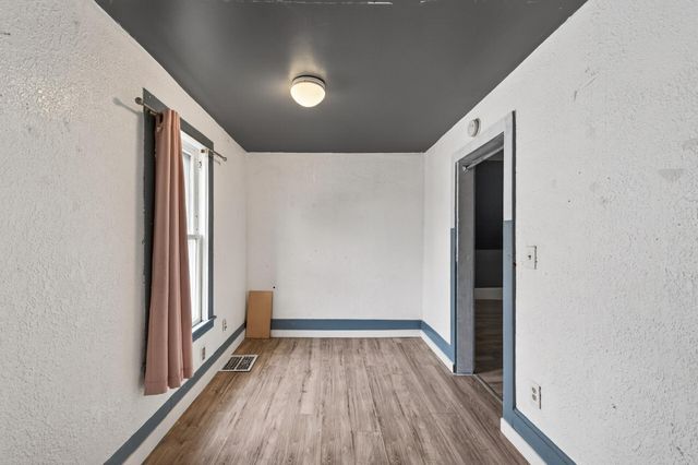 1311 Pacific Street, Saint Paul, MN 55106