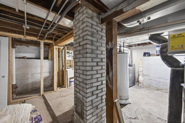 1311 Pacific Street, Saint Paul, MN 55106