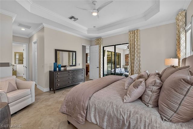 3001 Aviamar CIR, Naples, FL 34114