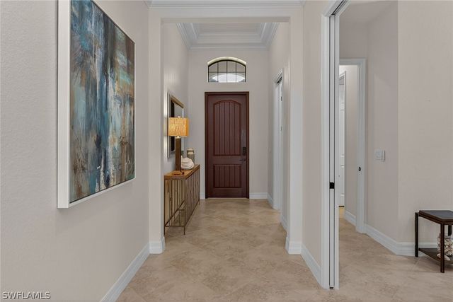 3001 Aviamar CIR, Naples, FL 34114