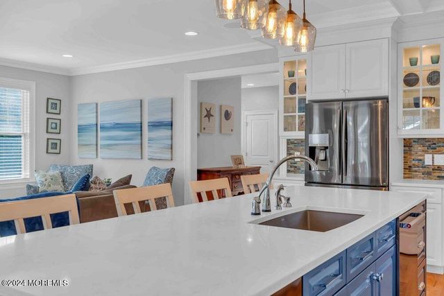 300 Salem Avenue, Spring Lake, NJ 07762