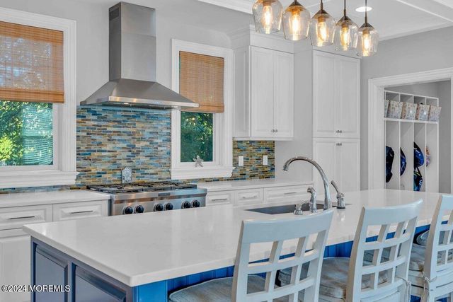 300 Salem Avenue, Spring Lake, NJ 07762