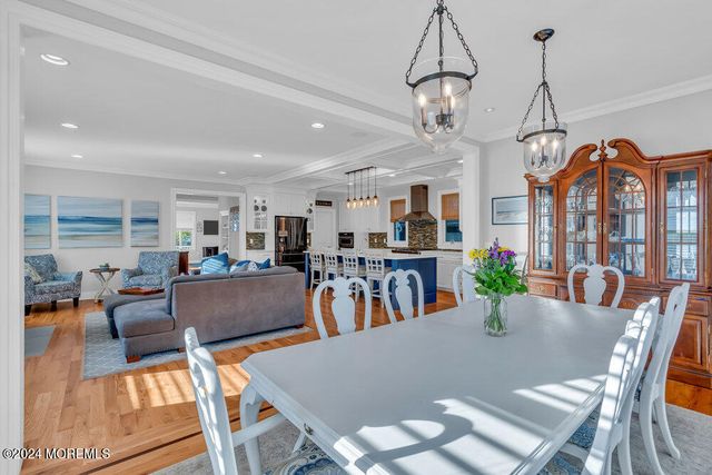 300 Salem Avenue, Spring Lake, NJ 07762