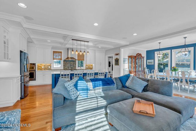 300 Salem Avenue, Spring Lake, NJ 07762