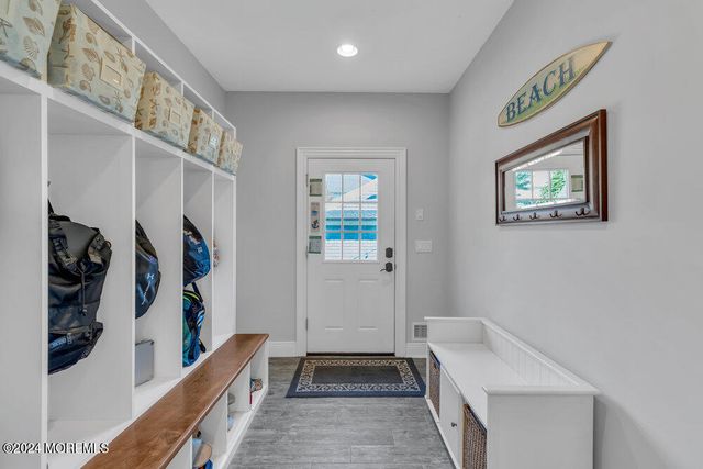 300 Salem Avenue, Spring Lake, NJ 07762